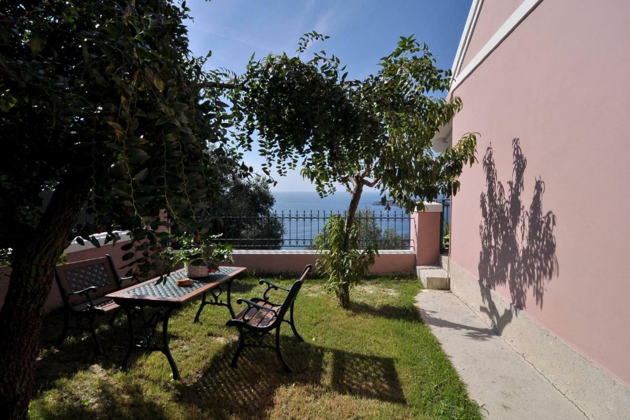 Villa Meli Afionas Corfu Ngoại thất bức ảnh